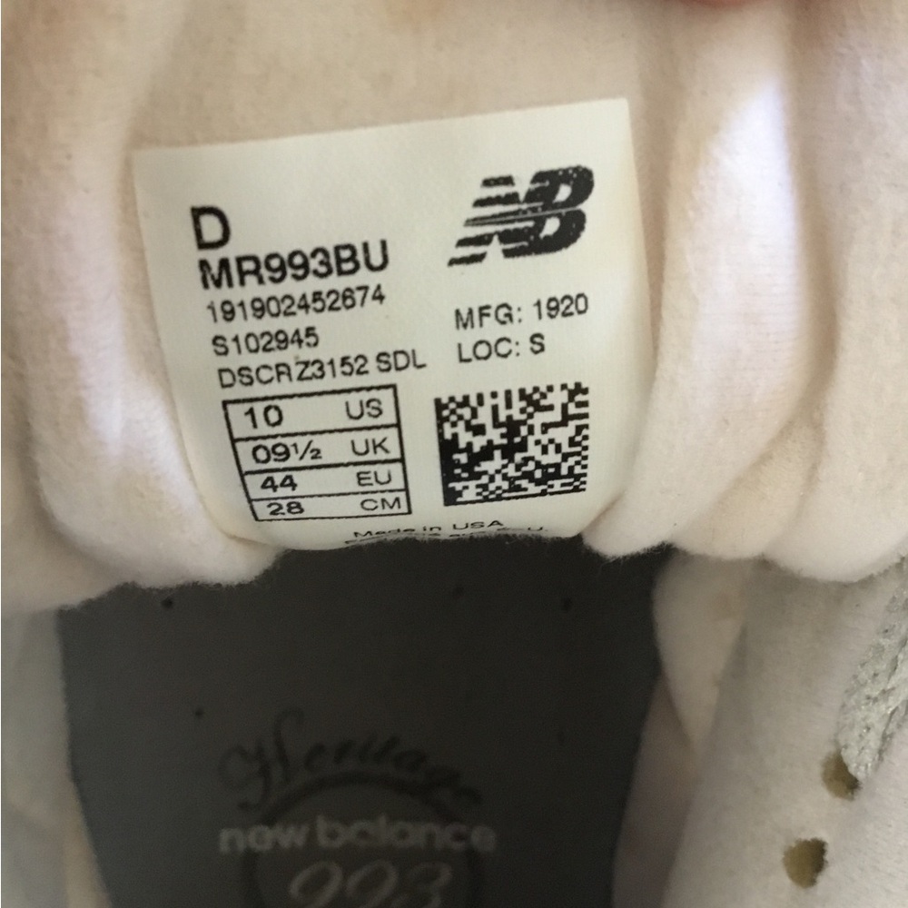 New Balance 993 made in USA Burgundy and Gray Sneakers - Picture 6 of 7